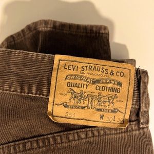 551 Levi’s Corduroy Button Up High Rise Vintage Jeans
